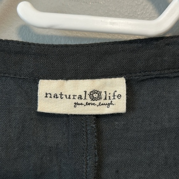 Natural Life Boho Floral Embroidered Top - Picture 2 of 12